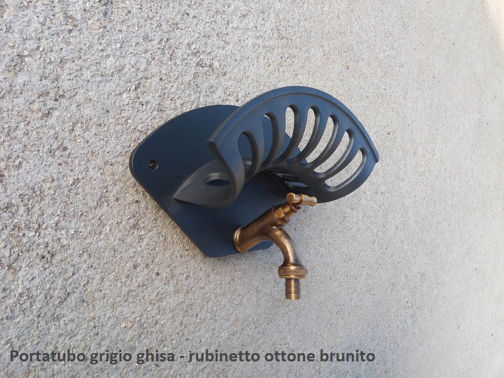 Porta tubo da muro in alluminio