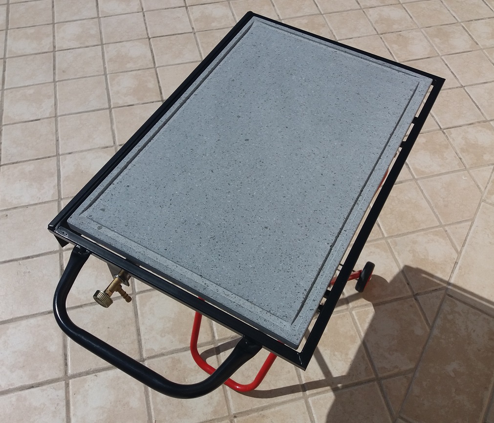 Barbecue a gas pieghevole con pietra ollare