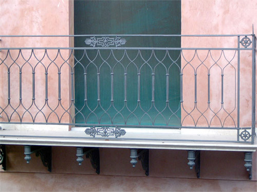 Mensola decorativa in ghisa modello MB50