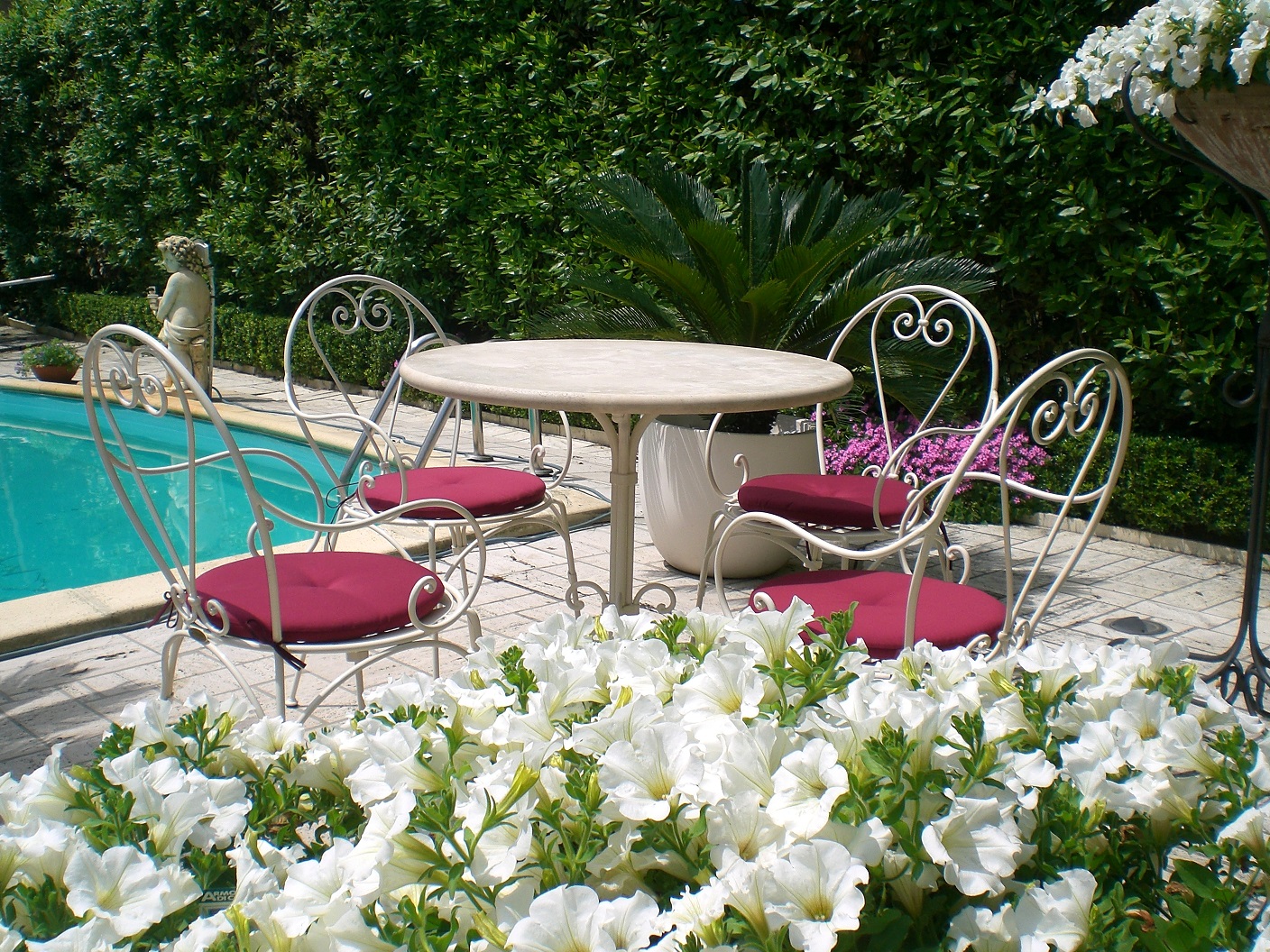 Piano in travertino bianco