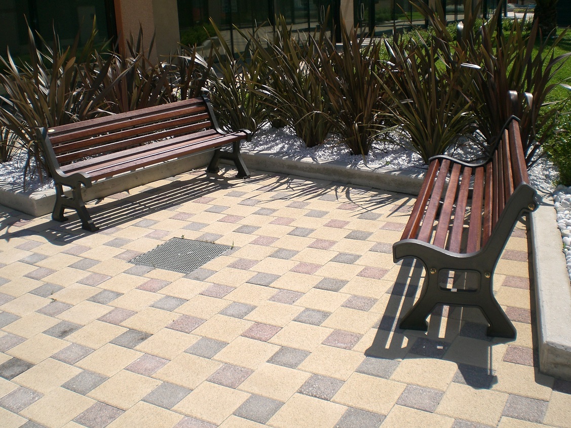 Panchina modello Roma