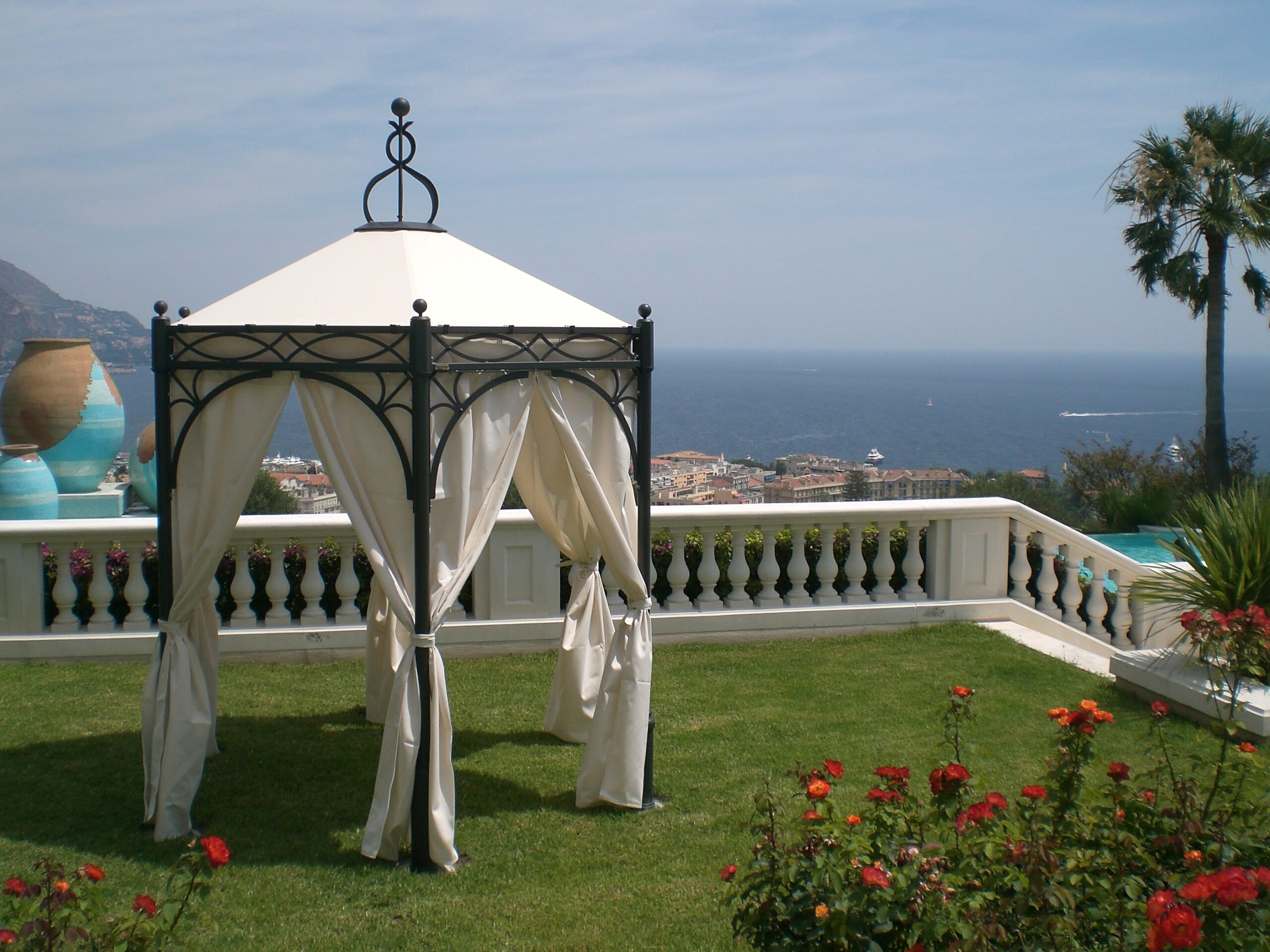 Gazebo in ferro battuto modello Rubino