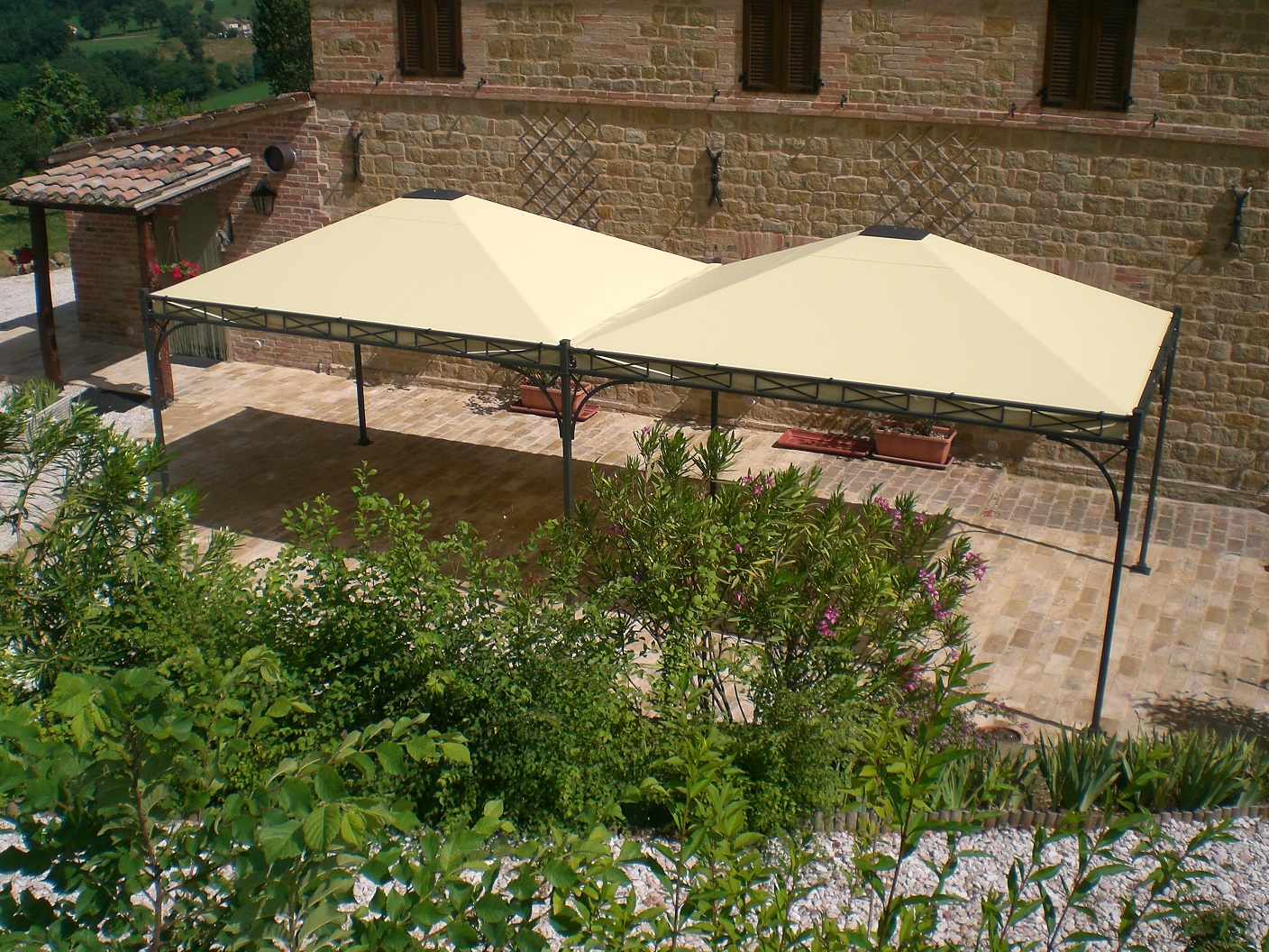 Gazebo in ferro battuto modello Diamante