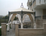 Gazebo in ferro battuto modello Rubino