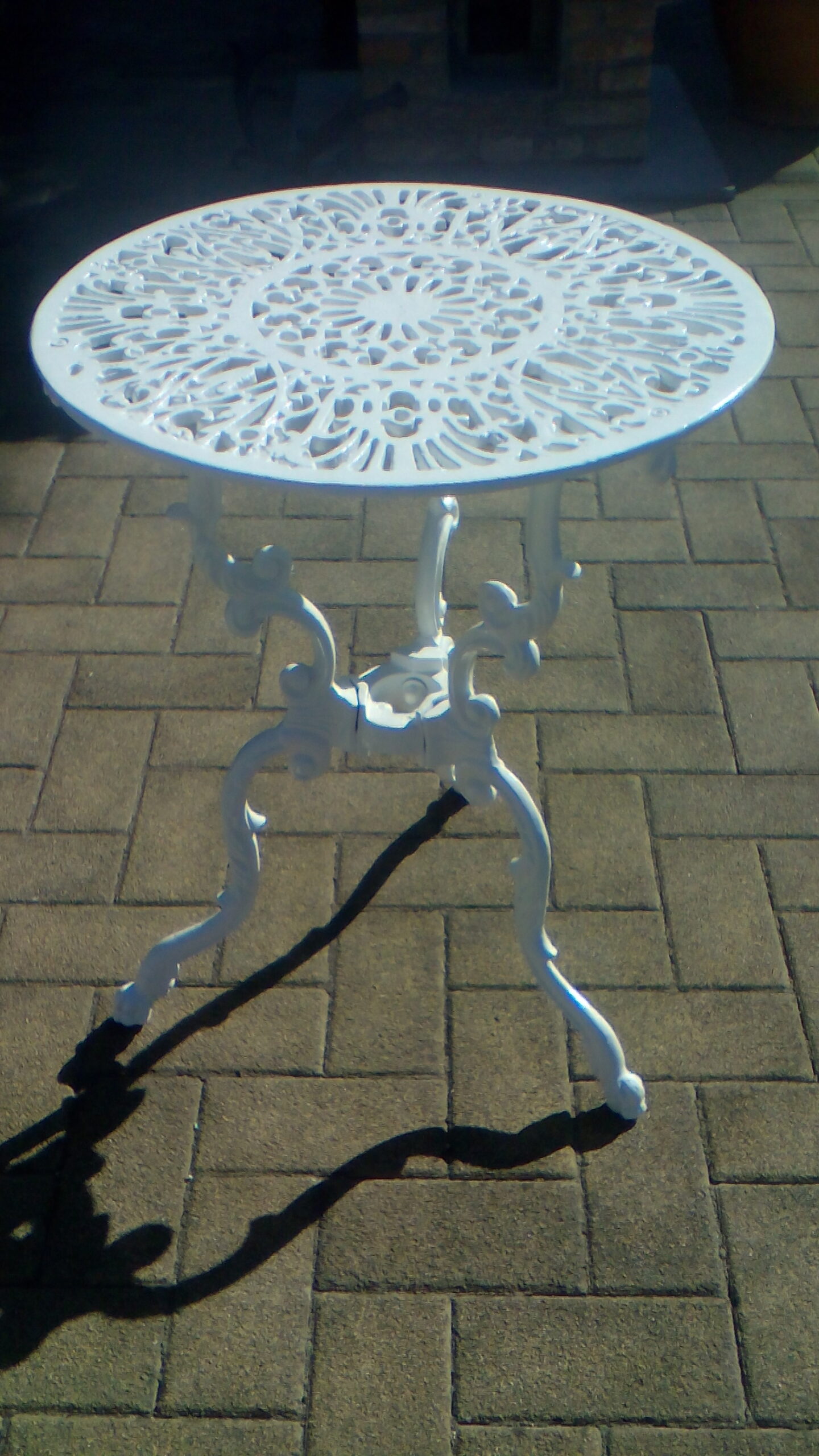 Tavolo mod. Liberty colore bianco