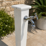 Fontana a colonna mod. Olimpia bianco RAL9010 con rubinetto cod.303/C - immagine 2